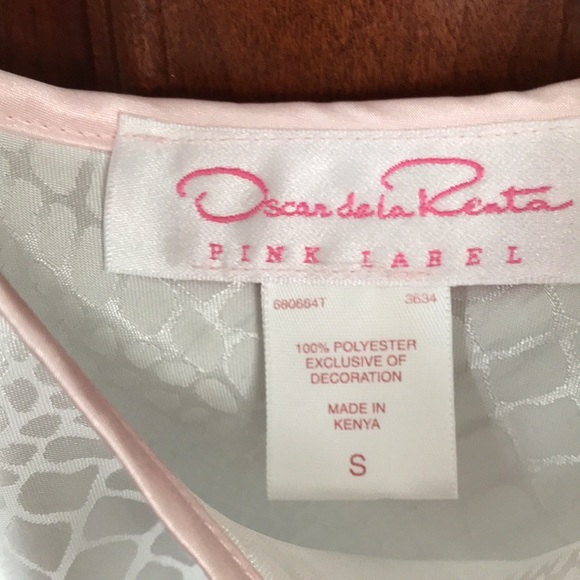 Oscar de la Renta Nightgown - Picture 2 of 4